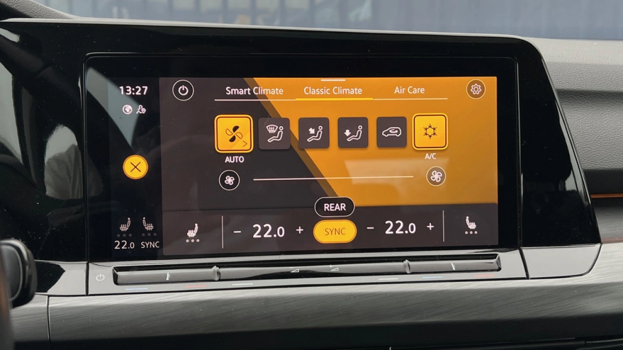 Volkswagen Golf 1.5 TSI 150pk Style 1st Edition Panoramadak Matrix Led