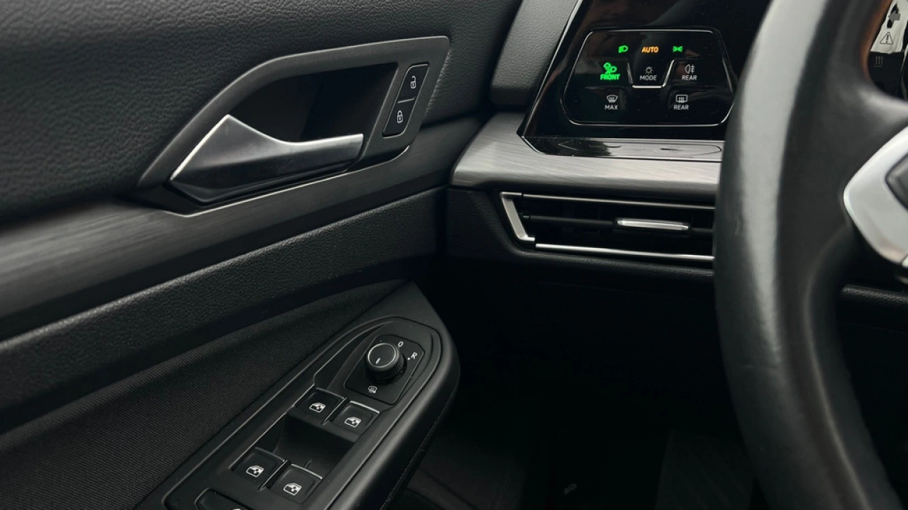 Volkswagen Golf 1.5 TSI 150pk Style 1st Edition Panoramadak Matrix Led