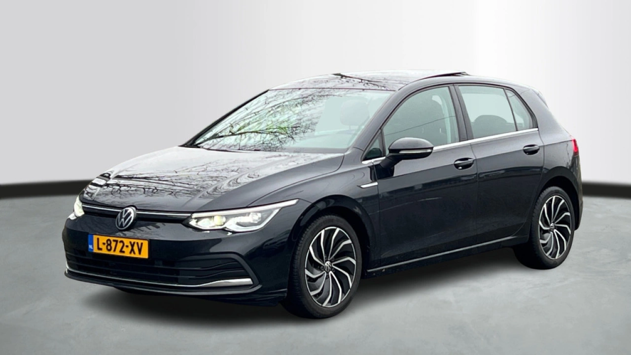 Volkswagen Golf 1.5 TSI 150pk Style 1st Edition Panoramadak Matrix Led