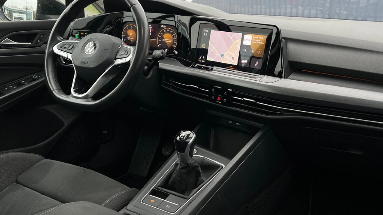 Volkswagen Golf 1.5 TSI 150pk Style 1st Edition Panoramadak Matrix Led