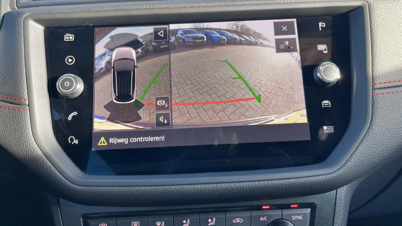 SEAT Arona 1.0 TSI FR Business Intense