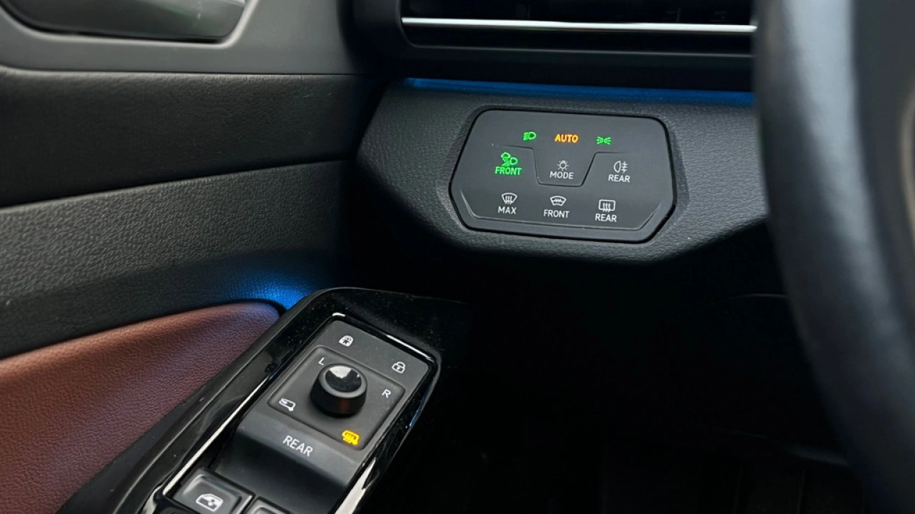 Volkswagen ID.4 1st Max 77 kWh 204pk Panoramadak Trekhaak