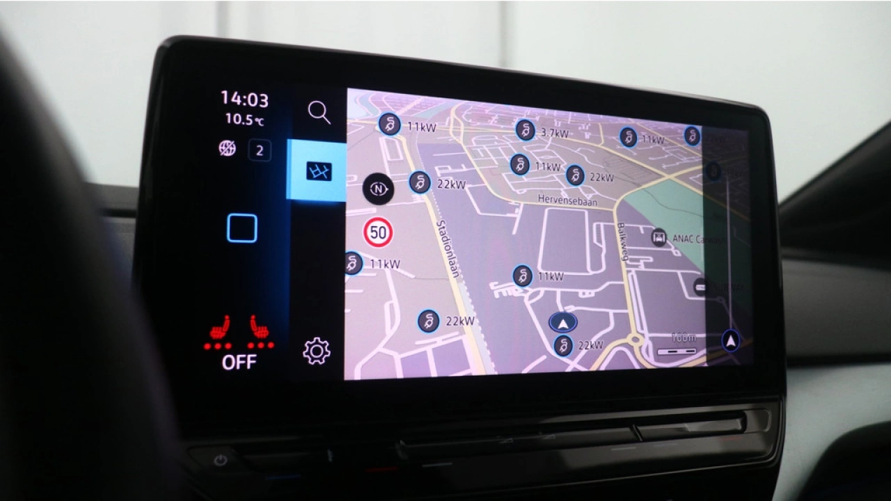 Volkswagen ID.4 1st Max 77 kWh 204pk SOH 90% Panoramadak Trekhaak