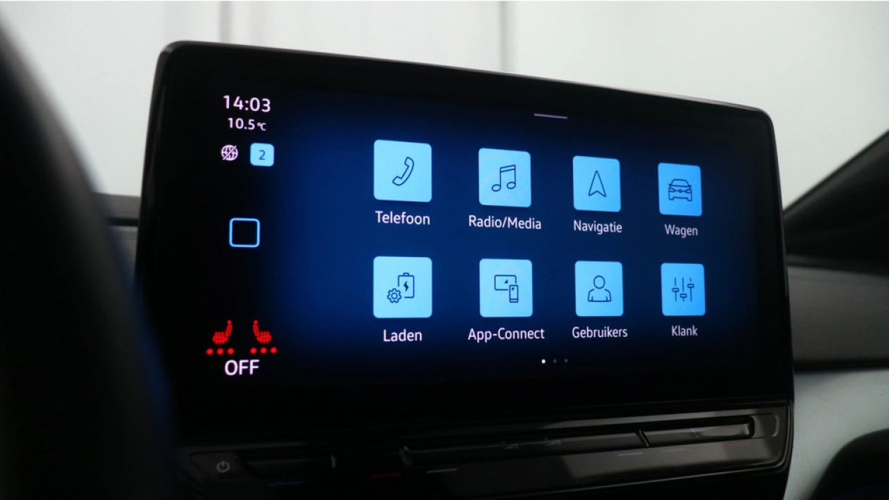 Volkswagen ID.4 1st Max 77 kWh 204pk SOH 90% Panoramadak Trekhaak