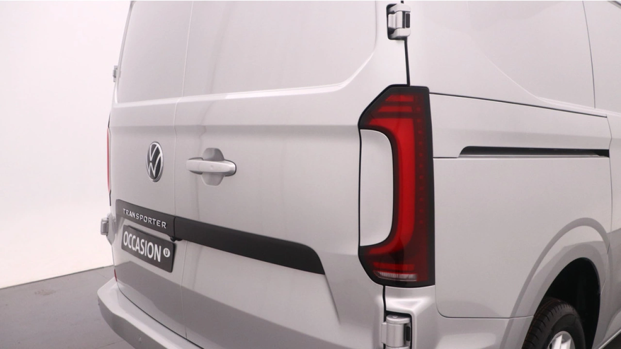 VW Bedrijfswagens Transporter L1H1 2.0 TDI 125kW 170PK Automaat 2.8T Bulli-intro