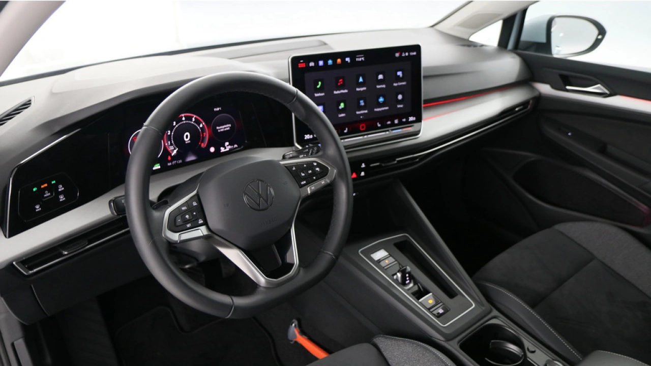 Volkswagen Golf 1.5 eHybrid 204pk Life Edition DSG