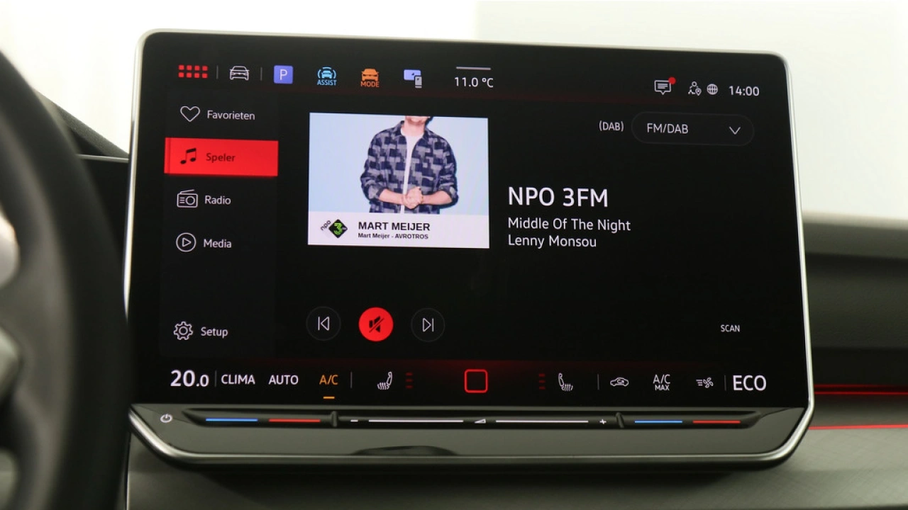 Volkswagen Golf 1.5 eHybrid 204pk Life Edition DSG