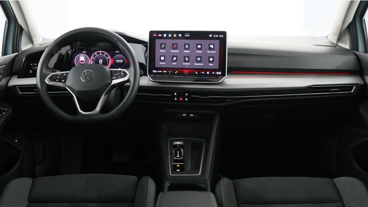 Volkswagen Golf 1.5 eHybrid 204pk Life Edition DSG