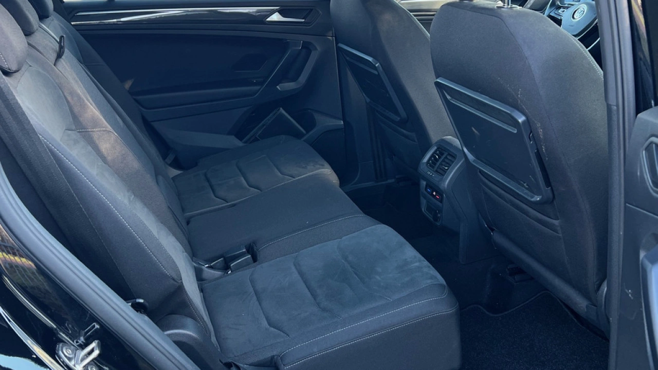 Volkswagen Tiguan Allspace 1.5 TSI 150pk DSG Highline Business R 7p. Panoramadak