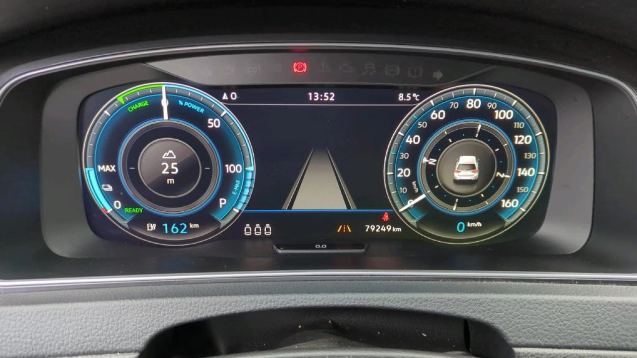 Volkswagen e-Golf e-Golf 136pk