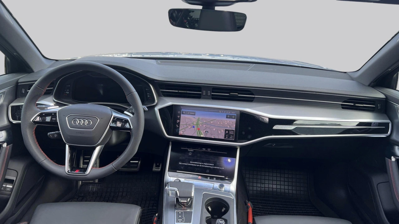 Audi A6 Avant 55 TFSI e 367pk Quattro Pro Line S Competition / Panoramadak / B&O