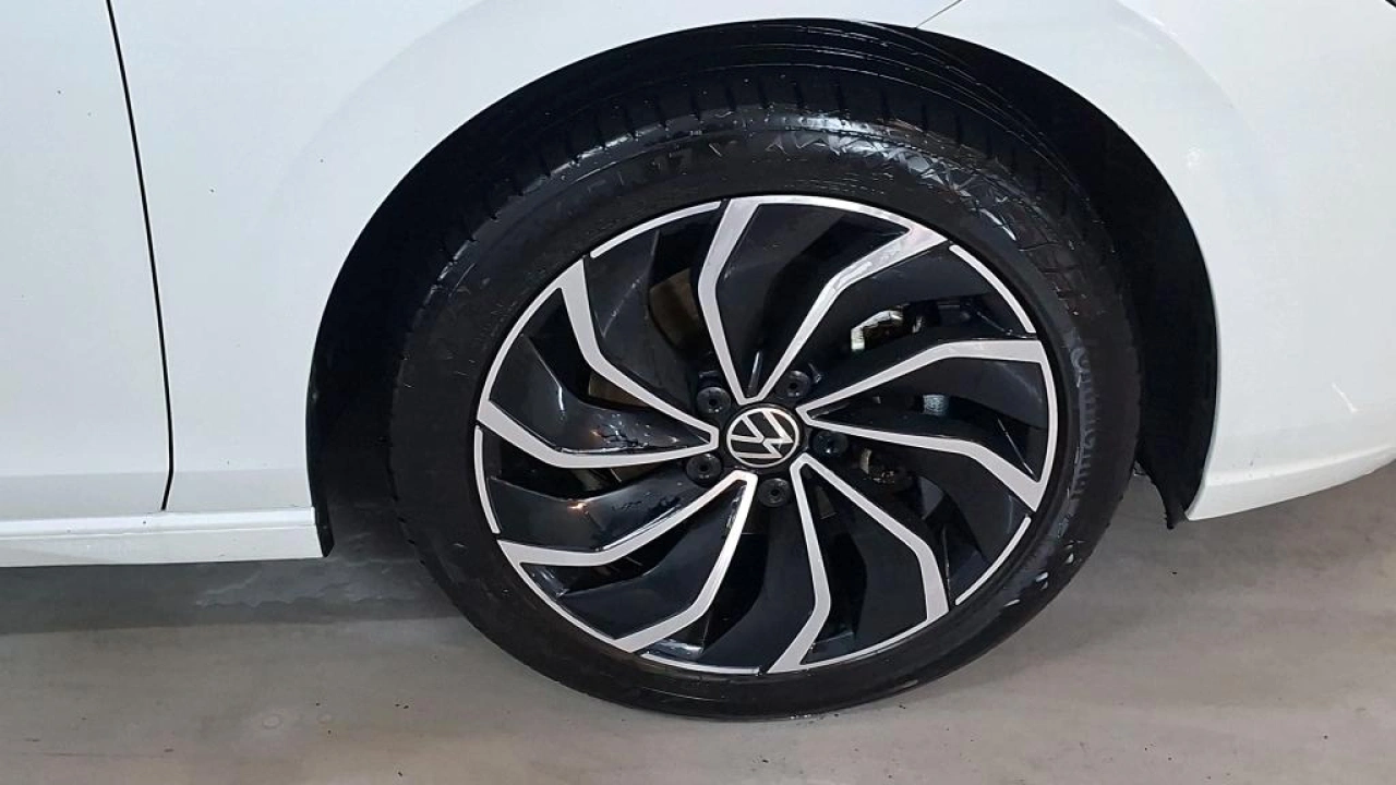 Volkswagen Golf 1.0 TSI Life | Panorama/schuifdak | 17