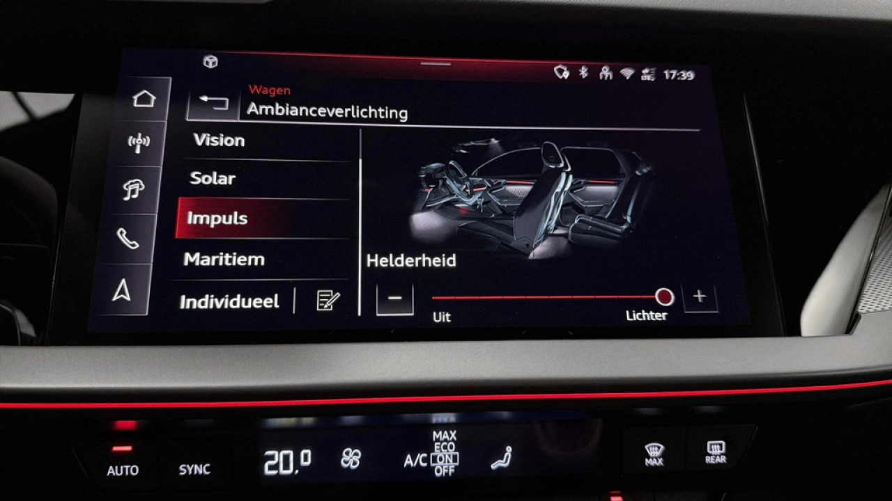 Audi A3 Sportback 30 TFSI 116Pk S Edition / Camera / Parkeerhulp Plus / Lichtpakket Pro