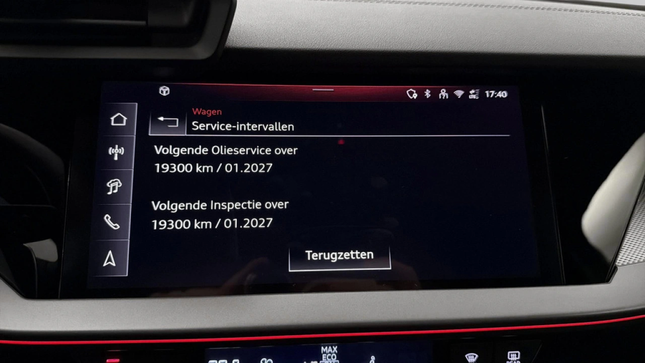 Audi A3 Sportback 30 TFSI 116Pk S Edition / Camera / Parkeerhulp Plus / Lichtpakket Pro