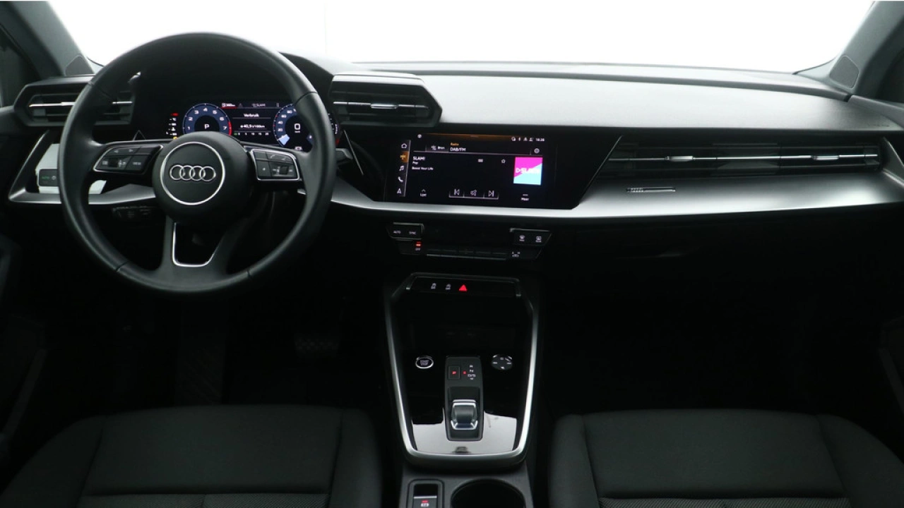 Audi A3 Sportback 30 TFSI Pro Line | Clima | Carplay | PDC |