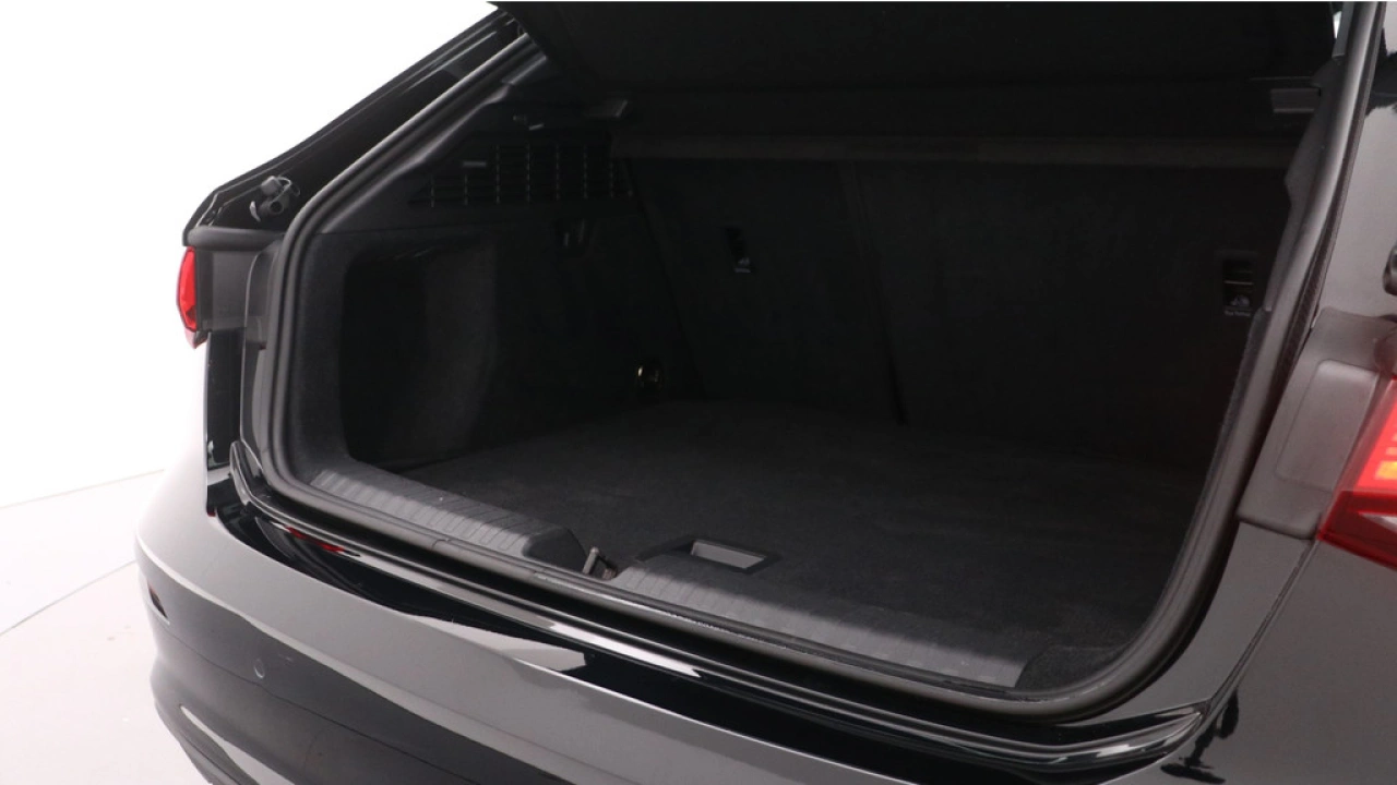 Audi A3 Sportback 30 TFSI Pro Line | Clima | Carplay | PDC |