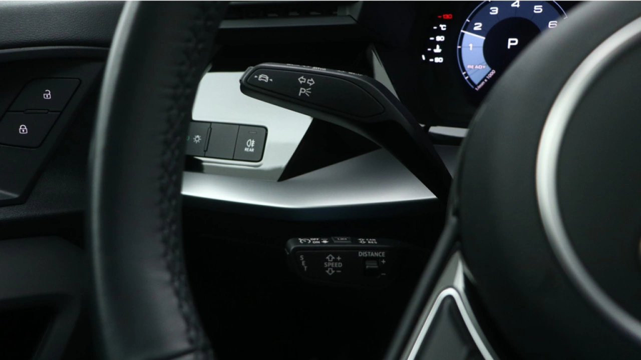 Audi A3 Sportback 30 TFSI Pro Line | Clima | Carplay | PDC |