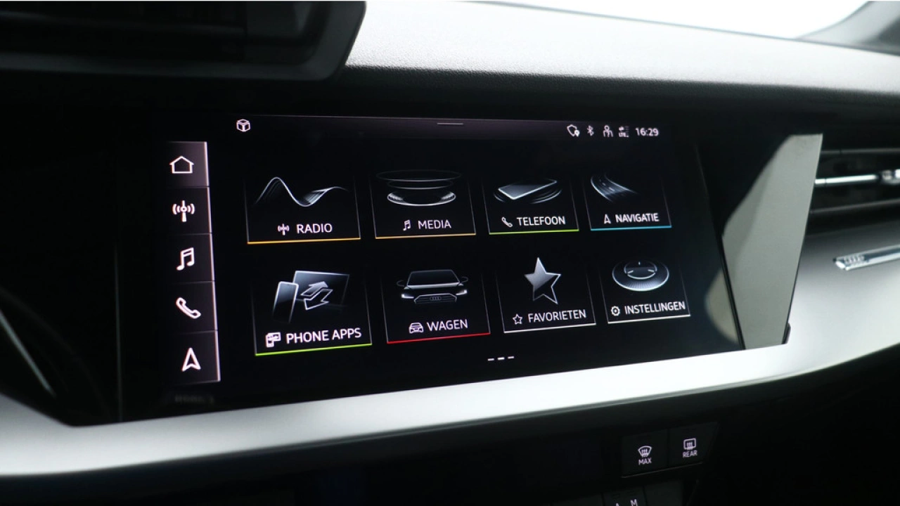 Audi A3 Sportback 30 TFSI Pro Line | Clima | Carplay | PDC |