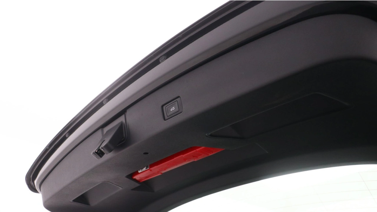 Audi Q4 e-tron 45 quattro S Edition 82 kWh | Assistentie Plus | Zwart optiek | Carplay |