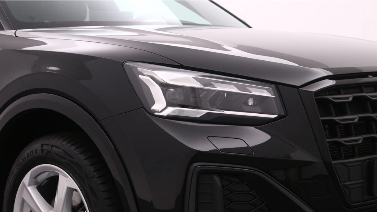 Audi Q2 35 TFSI S Edition | Stoelverwarming | Adaptive cruise | Carplay |