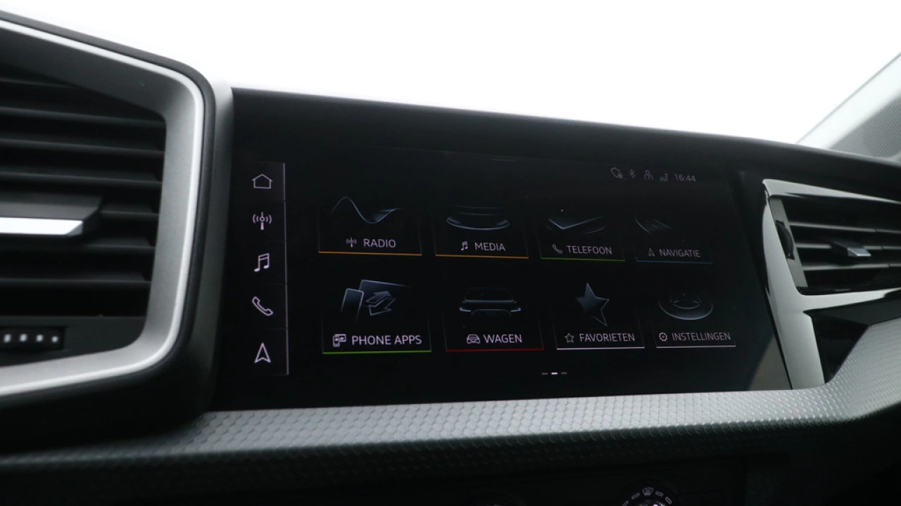 Audi A1 Sportback 25 TFSI Advanced edition