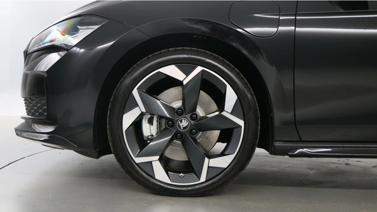 Škoda Superb Combi 1.5 TSI eHybrid 204pk PHEV Sportline Business DSG