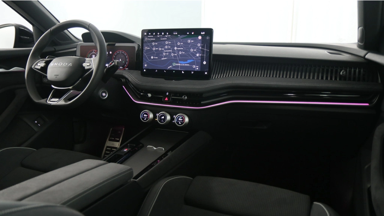 Škoda Superb Combi 1.5 TSI eHybrid 204pk PHEV Sportline Business DSG