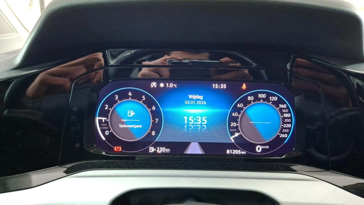 Volkswagen Golf 1.0 TSI Life | Panorama/schuifdak | 17