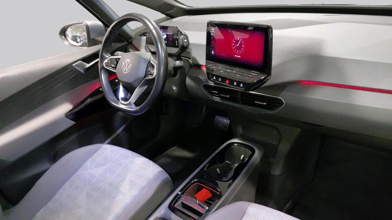 Volkswagen ID.3 Life 58 kWh | Verwarmde stoelen en stuur | App Connect | Navi |Steunhaak