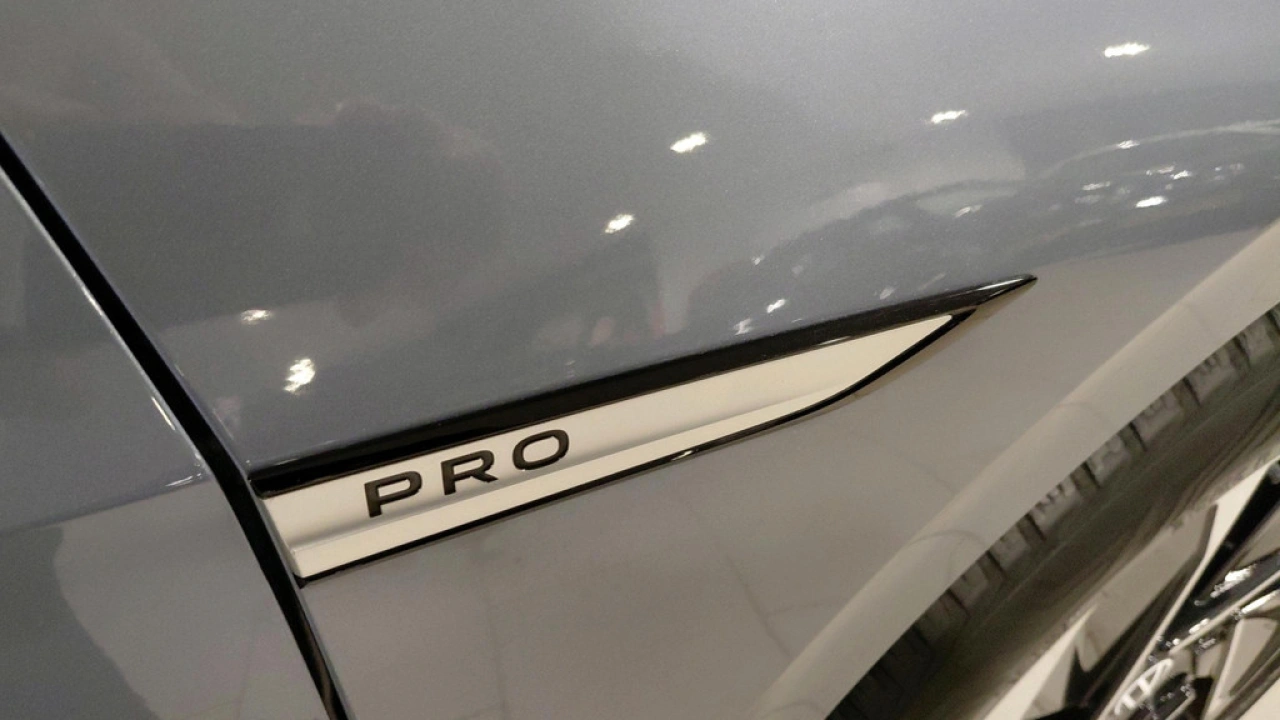 Volkswagen ID.3 Life 58 kWh | Verwarmde stoelen en stuur | App Connect | Navi |Steunhaak