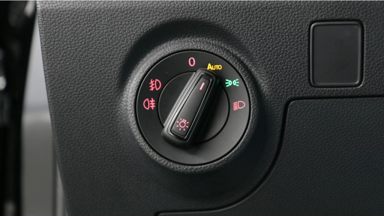 SEAT Arona 1.0 TSI FR Business Intense DSG