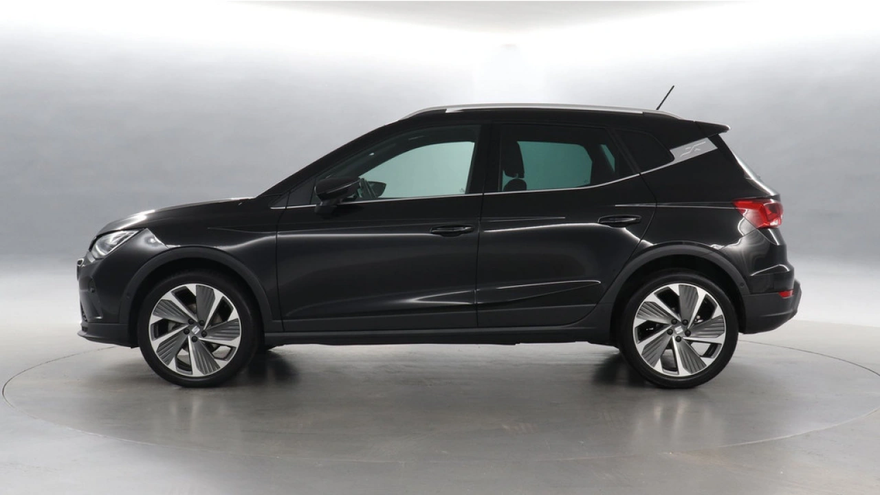 SEAT Arona 1.0 TSI FR Business Intense DSG