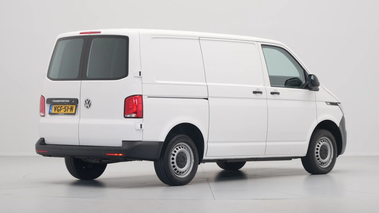 VW Bedrijfswagens Transporter L1H1 2.0 TDI 90pk Economy Business