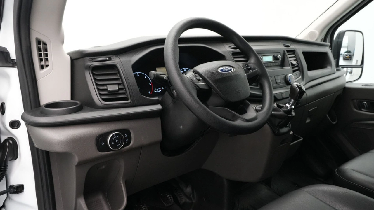 Ford Transit Dubbele Cabine Pick-Up 310 2.0 TDCI 96kW 130PK L2H1 Ambiente