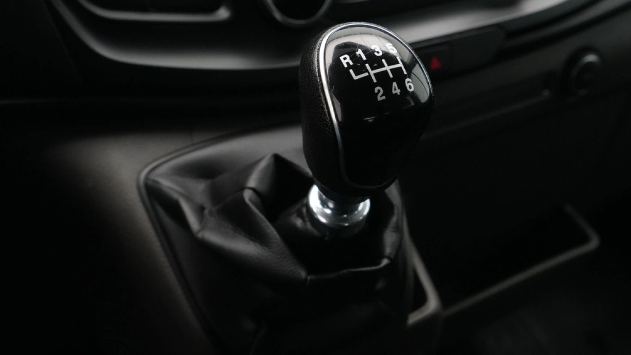 Ford Transit Dubbele Cabine Pick-Up 310 2.0 TDCI 96kW 130PK L2H1 Ambiente