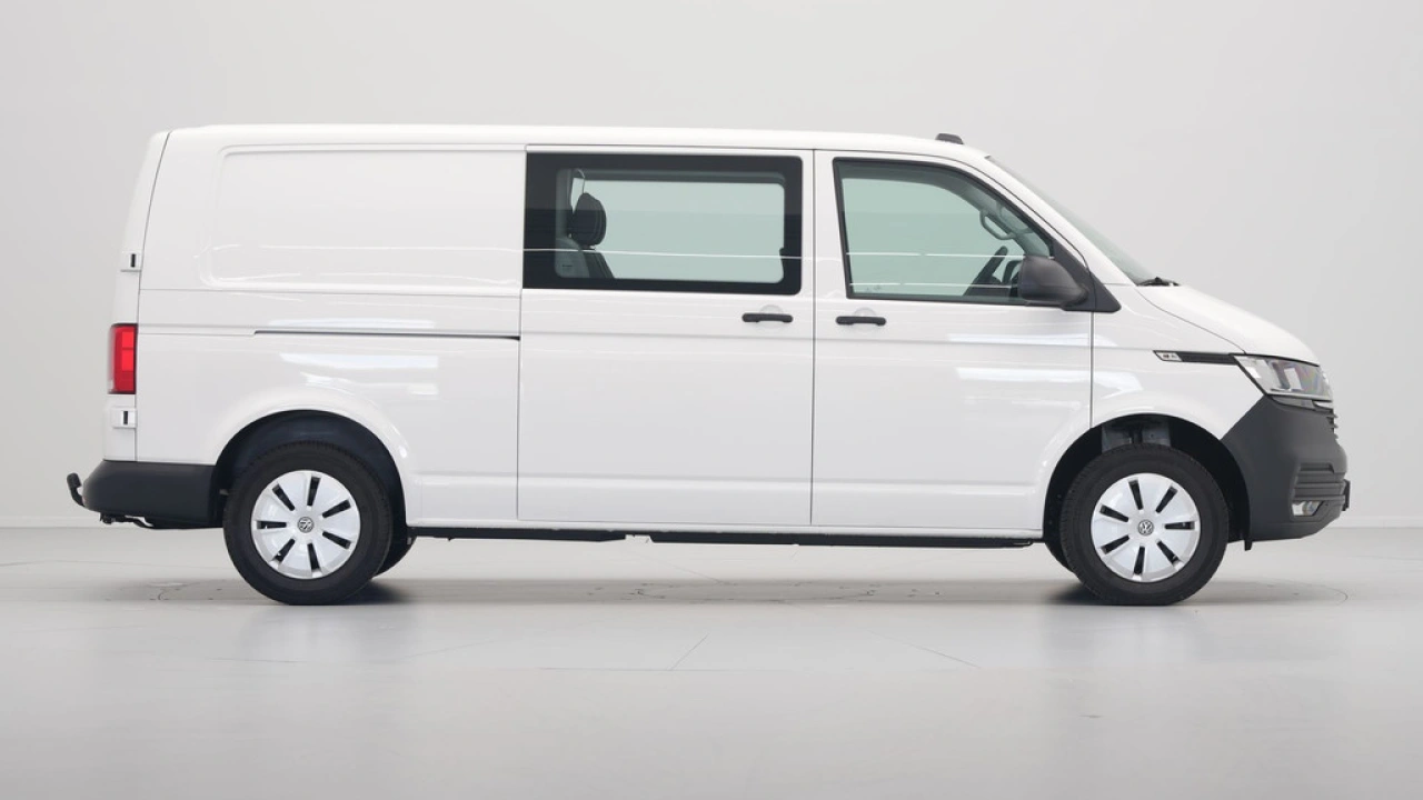 VW Bedrijfswagens Transporter Dubbel Cabine L2H1 110pk Comfortline