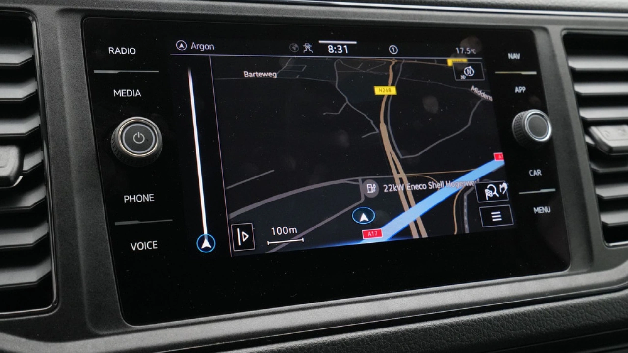 VW Bedrijfswagens Crafter L3H3 2.0 TDI 140PK 3.5T Highline