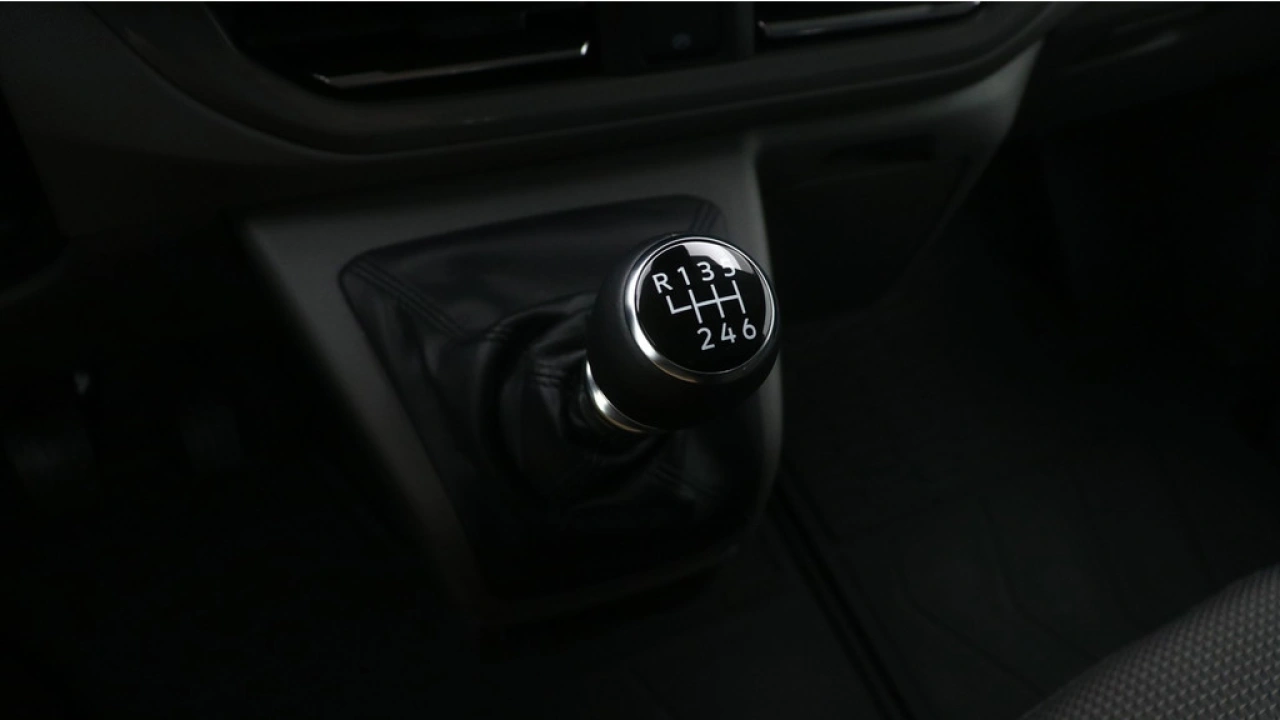 VW Bedrijfswagens Transporter L1H1 2.0 TDI 110PK Life-Intro