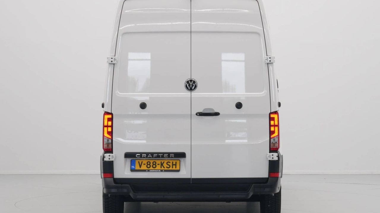 VW Bedrijfswagens Crafter L4H3 2.0 TDI 140PK 3.5T Automaat Highline