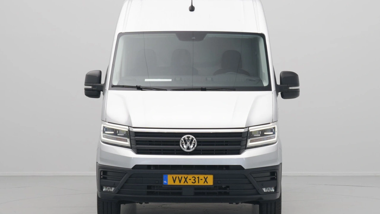 VW Bedrijfswagens Crafter L3H3 2.0 TDI 177PK Automaat Exclusive-Edition
