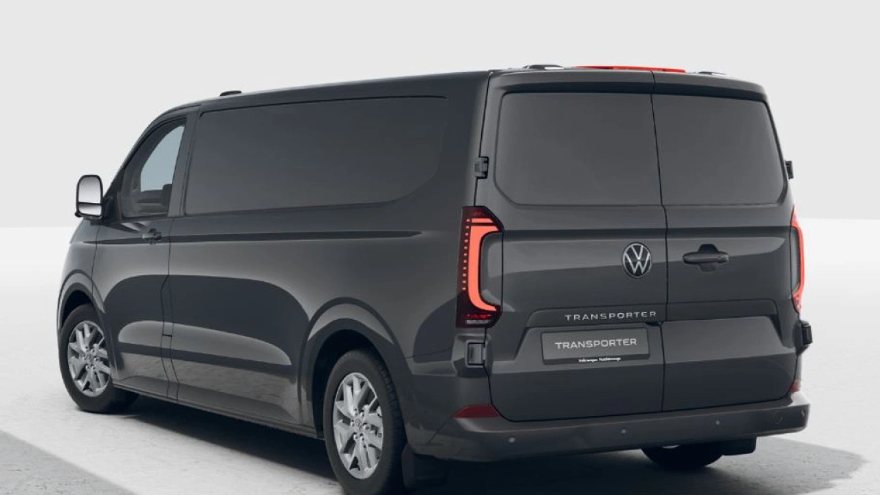 VW Bedrijfswagens Transporter L2H1 2.0 TDI 150PK Style-Intro