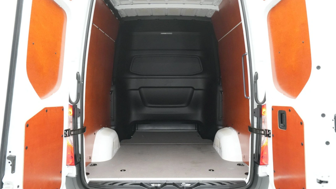 Mercedes-Benz Sprinter Dubbele Cabine 319 2.0 CDI 140kW 190PK L3H3 AUT