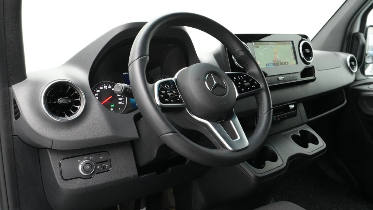 Mercedes-Benz Sprinter Dubbele Cabine 319 2.0 CDI 140kW 190PK L3H3 AUT