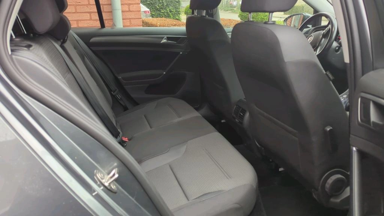 Volkswagen e-Golf E-DITION 36 kWh 136pk Navigatie