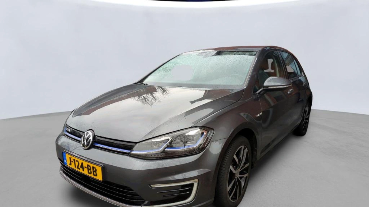 Volkswagen e-Golf E-DITION 36 kWh 136pk Navigatie