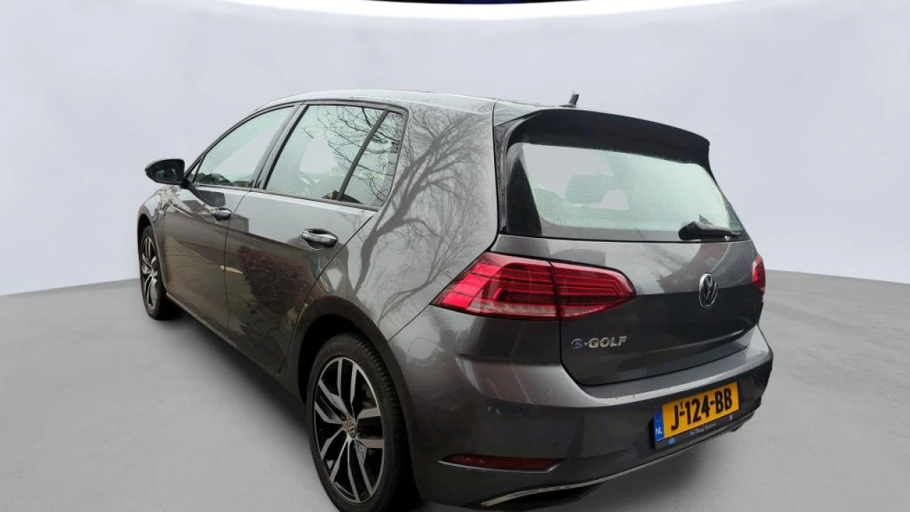 Volkswagen e-Golf E-DITION 36 kWh 136pk Navigatie