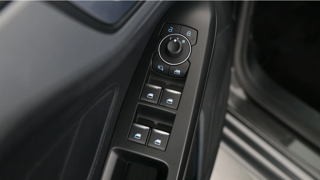 Ford FOCUS Wagon 1.0 EcoBoost 125pk Hybrid ST Line Style