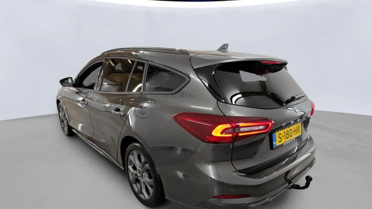 Ford FOCUS Wagon 1.0 EcoBoost Hybrid ST Line Style