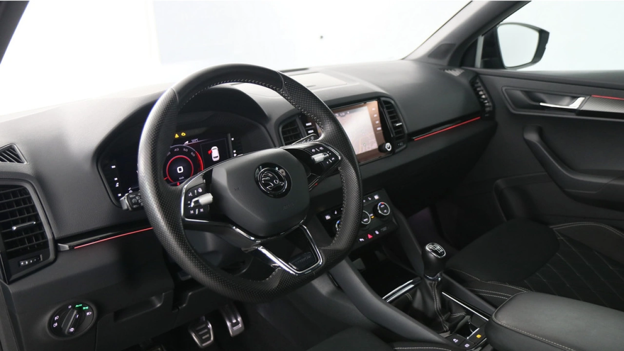 Škoda Karoq 1.5 TSI ACT Sportline Business
