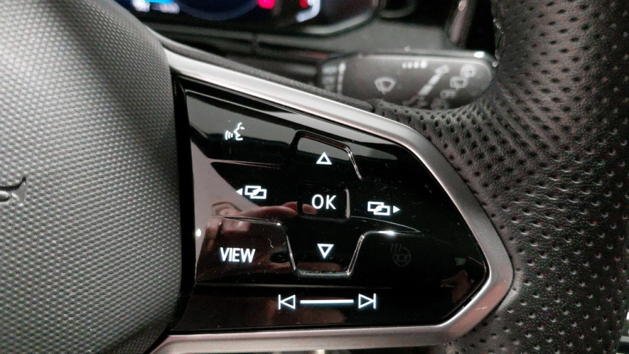 Volkswagen T-Roc 1.0 TSI R-Line | Black Style | Multimedia | Camera